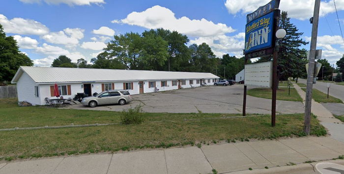 Warblers Way Motel (Forbes Motel) - Street View